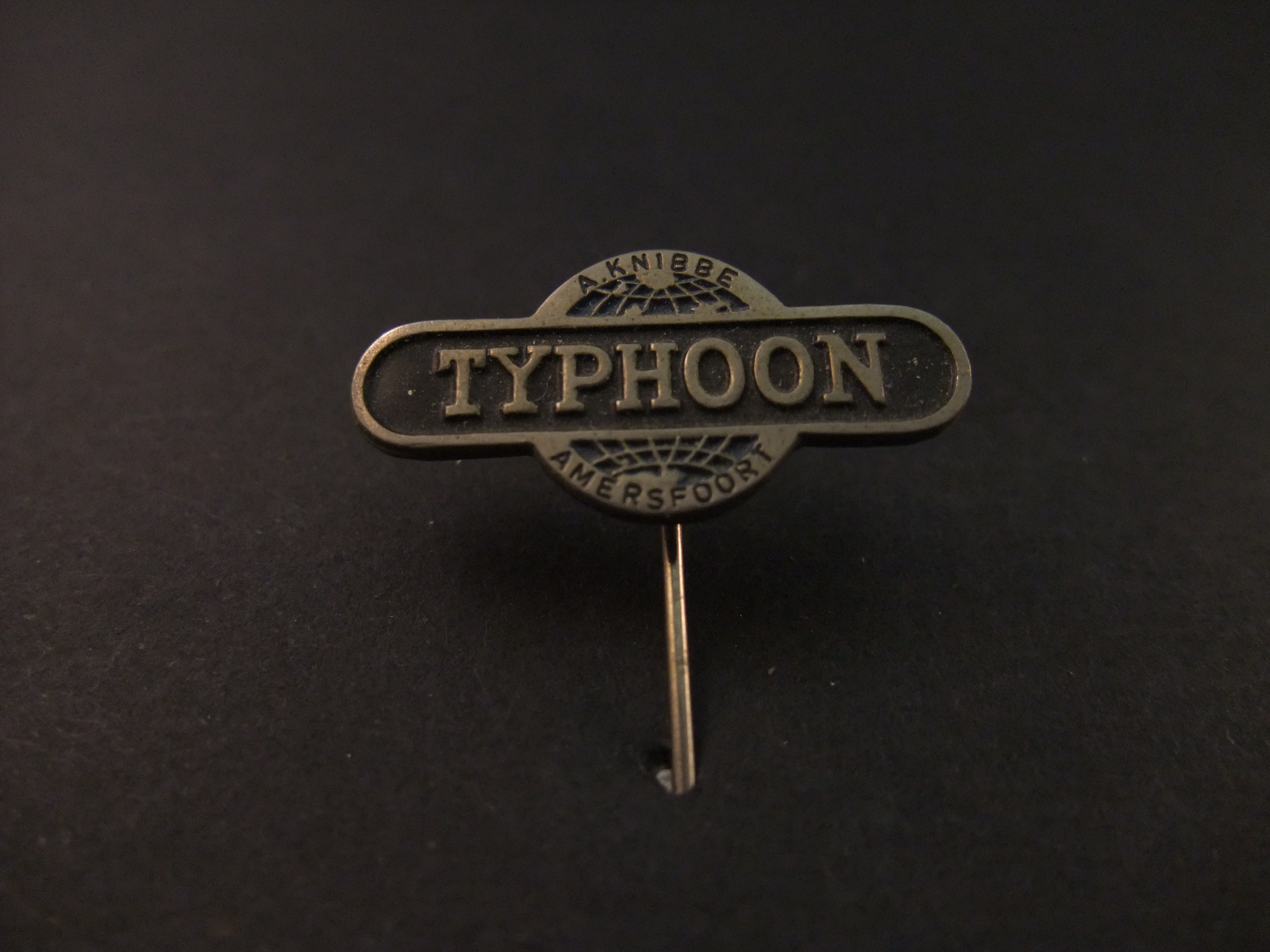 Typhoon motorfiets Handelsmaatschappij  A. Knibbe, Amersfoort ( later C.S. Olthof, Geleen)